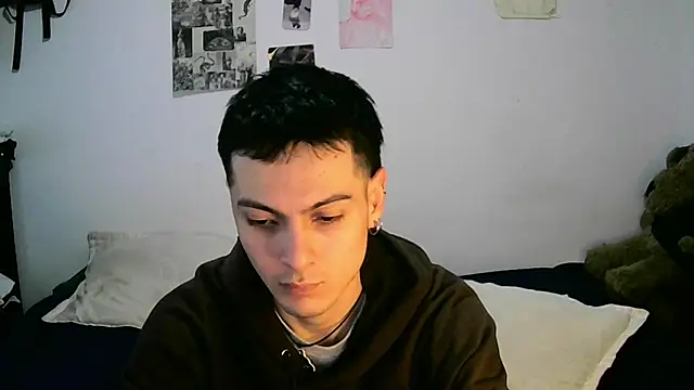 Snapshot of Dioniso_guy8 chatting on September 15, 1:00 pm Dioniso guy8 online show from September 15, 1:00 pm