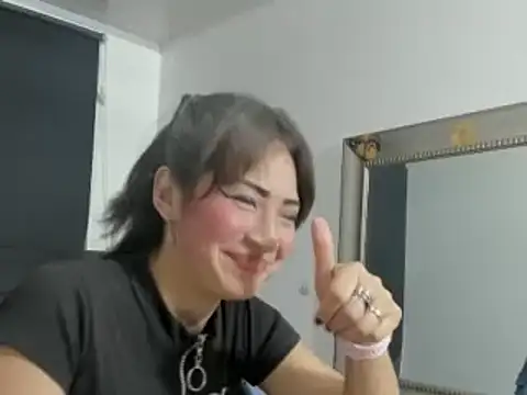 evelynesex online show from April 17, 3:20 am