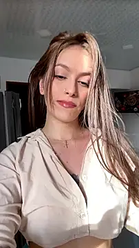 Snapshot of alysa_g_ chatting on July 16, 9:56 pm alysa g online show from July 16, 9:56 pm