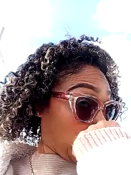 BiiancaEstradaa online show from April 12, 8:45 pm