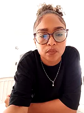 BiiancaEstradaa online show from March 6, 4:13 pm