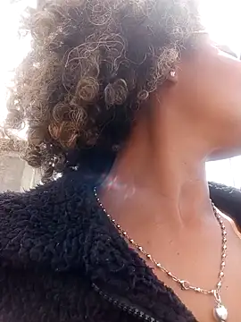 BiiancaEstradaa online show from February 7, 4:48 pm