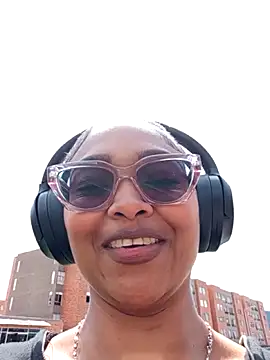 BiiancaEstradaa online show from April 23, 3:24 pm