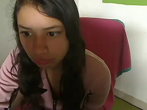 akamesweet online show from October 15, 7:22 pm