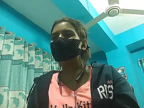 Snapshot of meghbalikargolponoy09 chatting on January 6, 8:02 pm meghbalikargolponoy09 online show from January 6, 8:02 pm