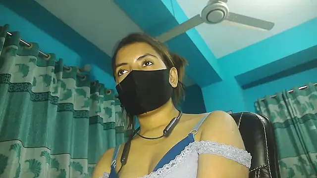 Snapshot of meghbalikargolponoy09 chatting on December 17, 4:56 pm meghbalikargolponoy09 online show from December 17, 4:56 pm