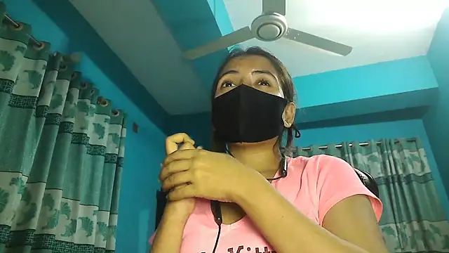 Snapshot of meghbalikargolponoy09 chatting on December 14, 1:17 pm meghbalikargolponoy09 online show from December 14, 1:17 pm