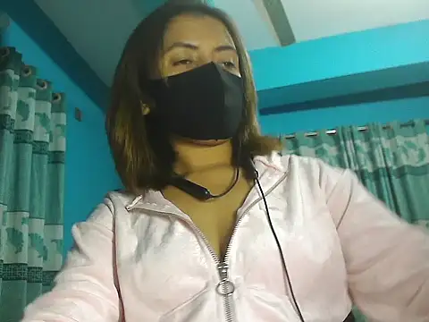 Snapshot of meghbalikargolponoy09 chatting on December 4, 4:17 pm meghbalikargolponoy09 online show from December 4, 4:17 pm