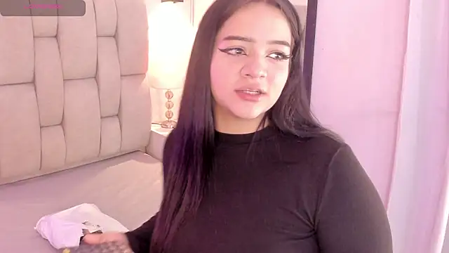 Seraphyne666 online show from February 4, 6:03 pm