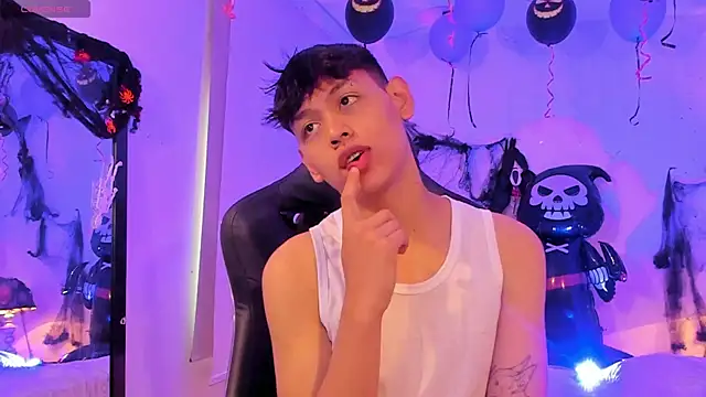 zeus blaze online show from November 1, 8:03 pm