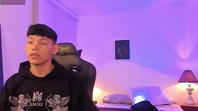 zeus blaze online show from November 10, 7:52 pm