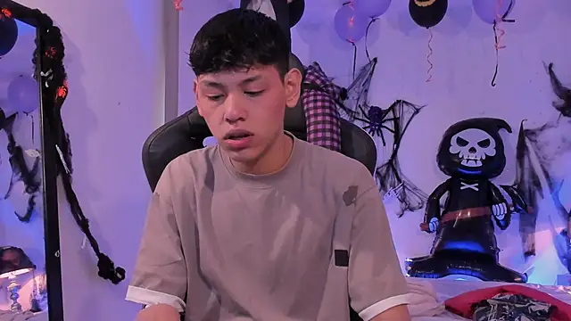 zeus blaze online show from October 24, 12:15 pm