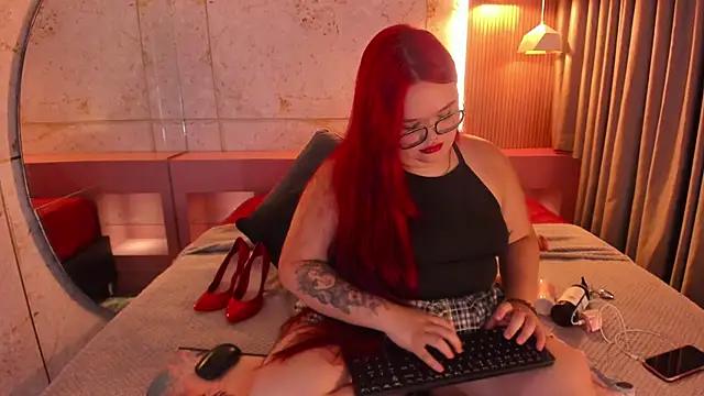 Lushi Love online show from May 4, 3:32 am