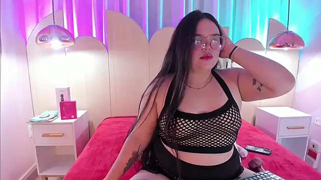 Lushi Love online show from November 19, 1:05 am