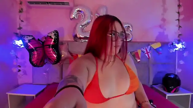 Snapshot of Lushi_Love chatting on June 26, 3:12 am Lushi Love online show from June 26, 3:12 am