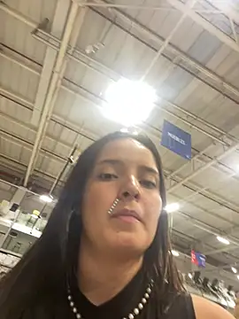 Mia jhoonson online show from March 1, 11:16 pm