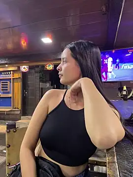 Mia jhoonson online show from February 4, 2:17 am