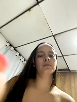 Mia jhoonson online show from November 8, 10:08 am