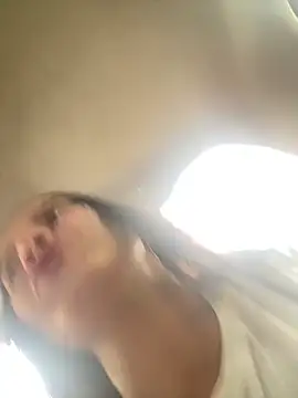 Mia jhoonson online show from December 18, 4:33 pm