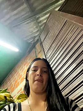 Mia jhoonson online show from November 22, 10:25 am