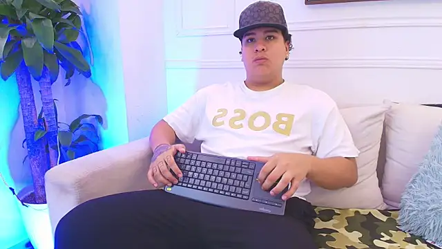 Naim Bennetsex online show from November 21, 6:07 pm