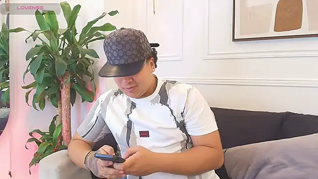 Naim Bennetsex online show from October 28, 7:02 pm