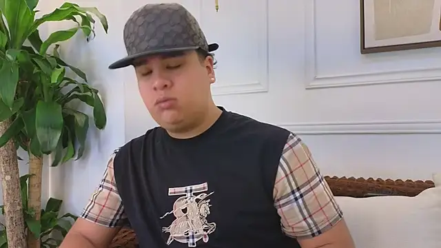 Naim Bennetsex online show from April 14, 6:35 pm