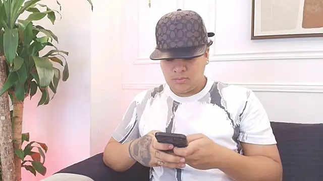 Naim Bennetsex online show from February 3, 5:51 pm