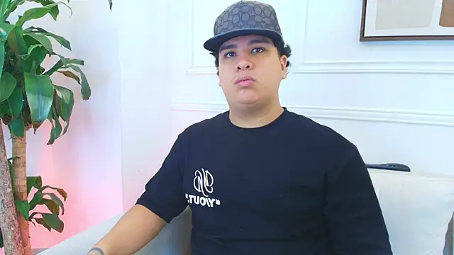 Naim Bennetsex online show from January 31, 7:45 pm