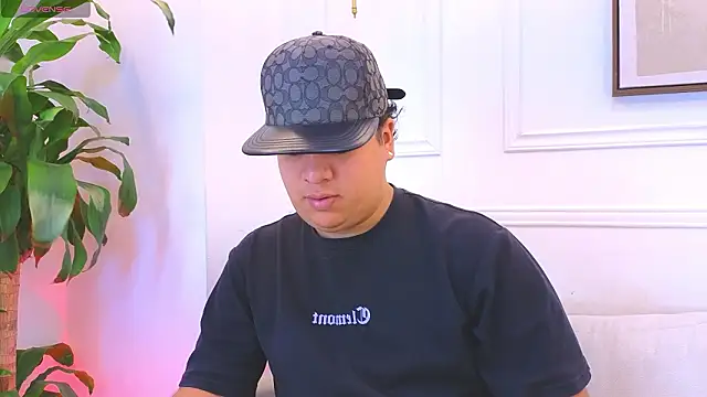 Naim Bennetsex online show from February 12, 6:29 pm