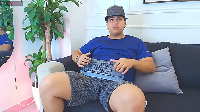 Naim Bennetsex online show from October 29, 6:51 pm