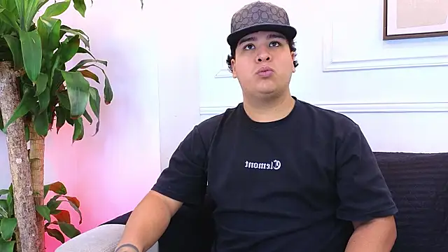 Naim Bennetsex online show from February 4, 6:36 pm