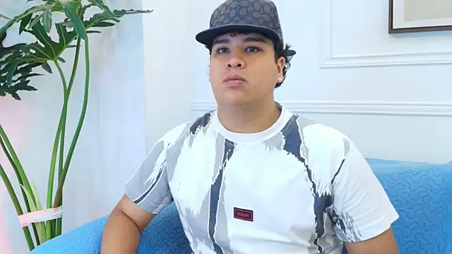 Naim Bennetsex online show from December 18, 6:23 pm