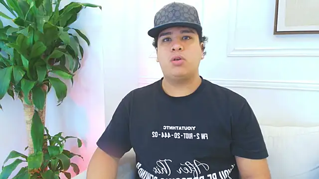 Naim Bennetsex online show from January 8, 6:25 pm