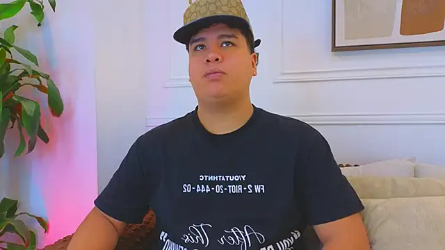 Naim Bennetsex online show from April 6, 6:09 pm