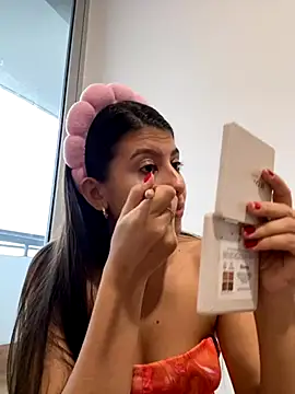 Snapshot of Lenapink19 chatting on October 27, 9:05 pm Lenapink19 online show from October 27, 9:05 pm