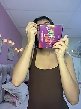 Lenapink19 online show from April 17, 10:12 pm