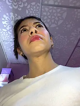 Lenapink19 online show from March 1, 8:31 pm