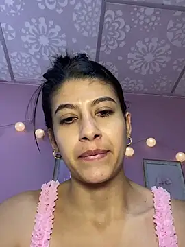 Lenapink19 online show from January 11, 9:11 pm