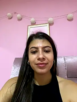 Snapshot of Lenapink19 chatting on November 6, 9:30 pm Lenapink19 online show from November 6, 9:30 pm