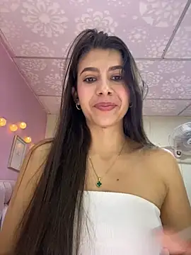 Snapshot of Lenapink19 chatting on December 2, 12:55 am Lenapink19 online show from December 2, 12:55 am