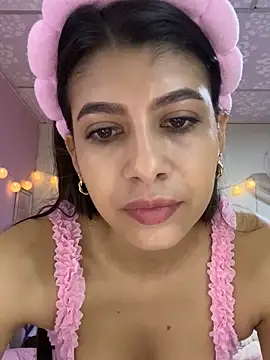 Snapshot of Lenapink19 chatting on November 9, 3:16 pm Lenapink19 online show from November 9, 3:16 pm