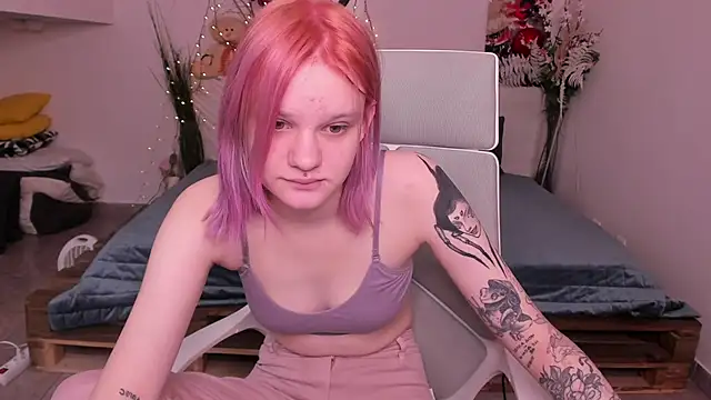 Snapshot of Elieiza_xo chatting on February 1, 9:29 am Elieiza xo online show from February 1, 9:29 am