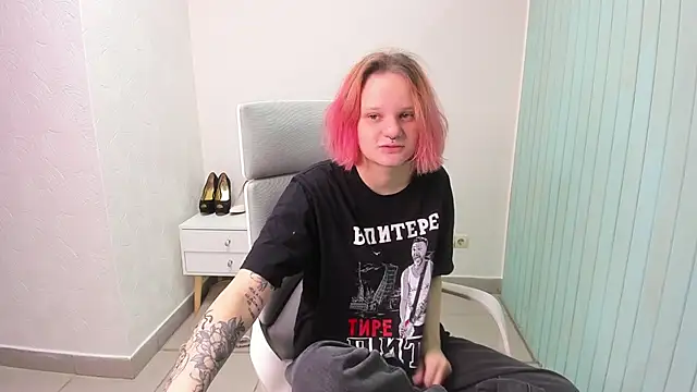 Snapshot of Elieiza_xo chatting on September 27, 2:18 am Elieiza xo online show from September 27, 2:18 am