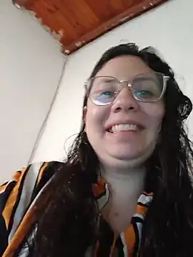 Snapshot of marmary84 chatting on June 17, 4:28 pm marmary84 online show from June 17, 4:28 pm