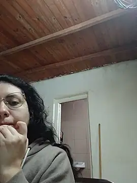 Snapshot of marmary84 chatting on June 10, 3:13 pm marmary84 online show from June 10, 3:13 pm