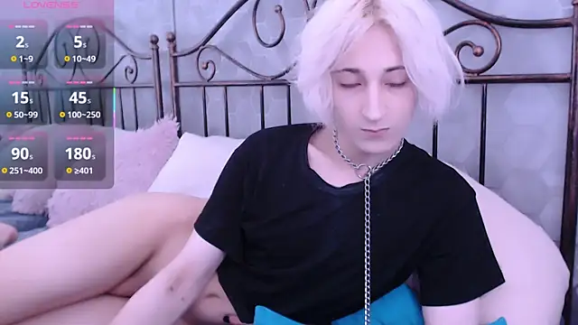 whitenyx online show from December 3, 12:44 am