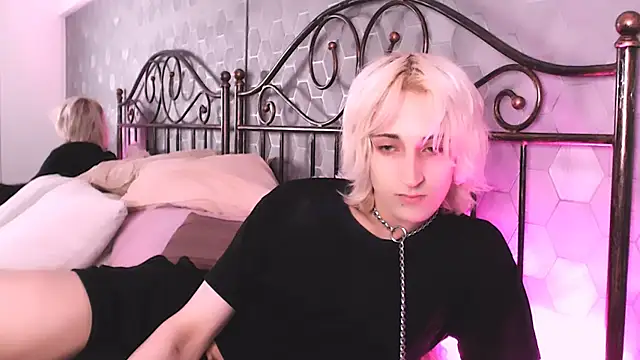 whitenyx online show from September 19, 10:14 pm