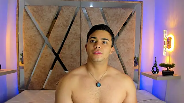 Snapshot of jayd_muscle chatting on November 1, 7:02 am jayd muscle online show from November 1, 7:02 am