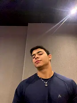 Snapshot of jayd_muscle chatting on November 8, 4:32 pm jayd muscle online show from November 8, 4:32 pm